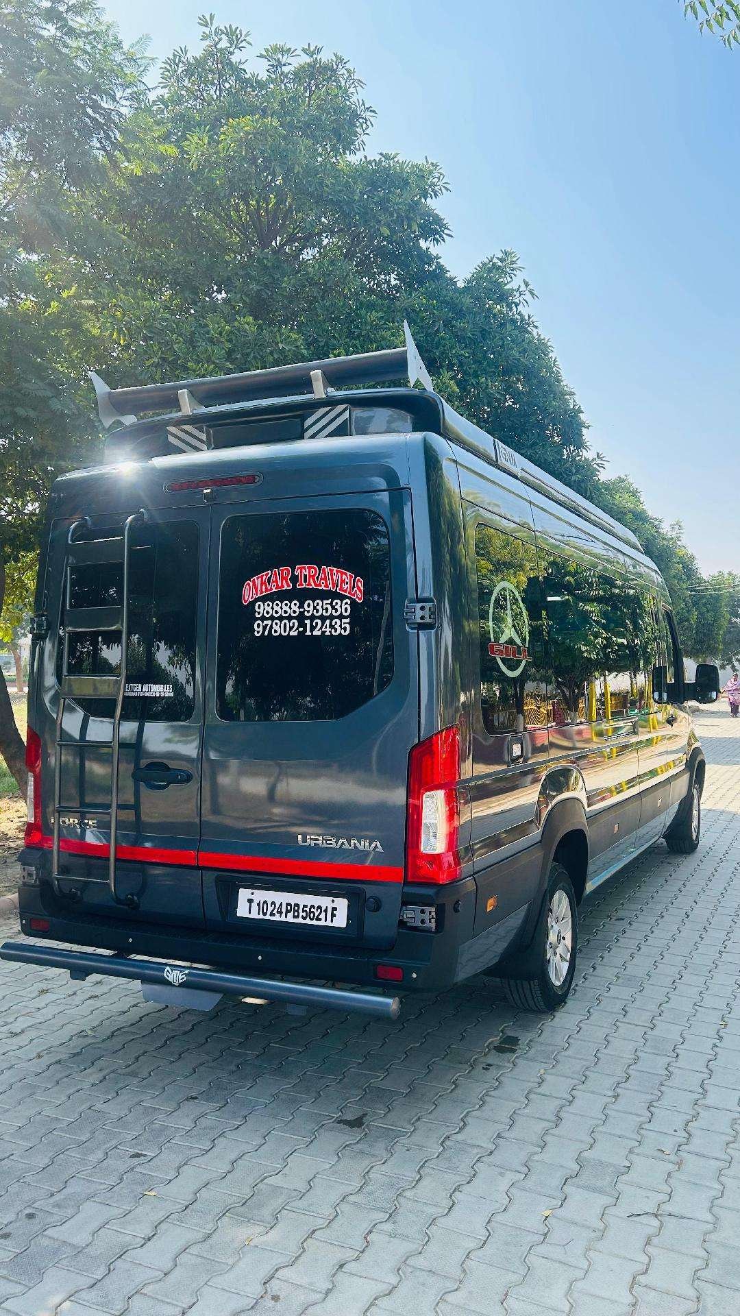 FORCE URBANIA 17 SEATER tempo traveller